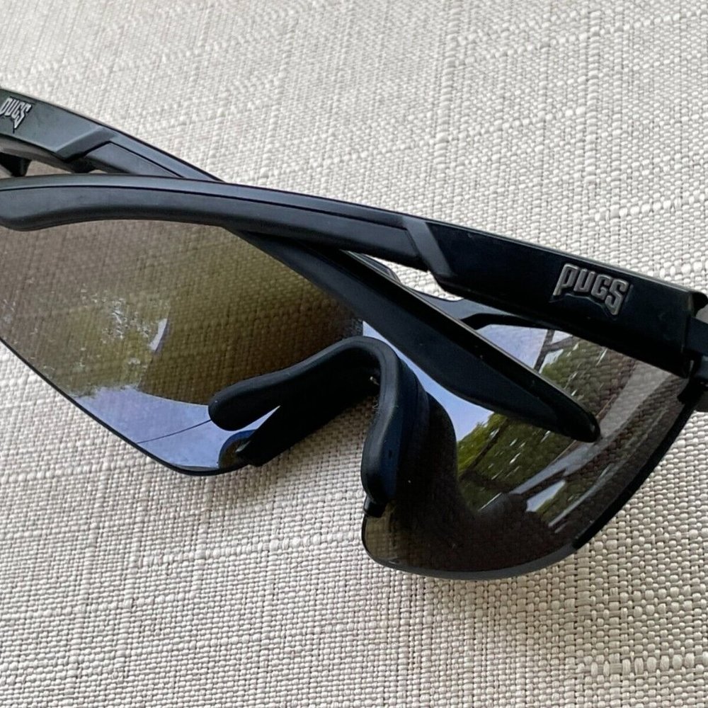 PUGS Men Sunglasses Sport Wrap Blue Mirror Lenses Shades Eye Wear - Picture 7 of 11
